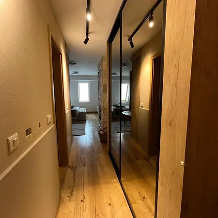Luxury Vucko 448 *